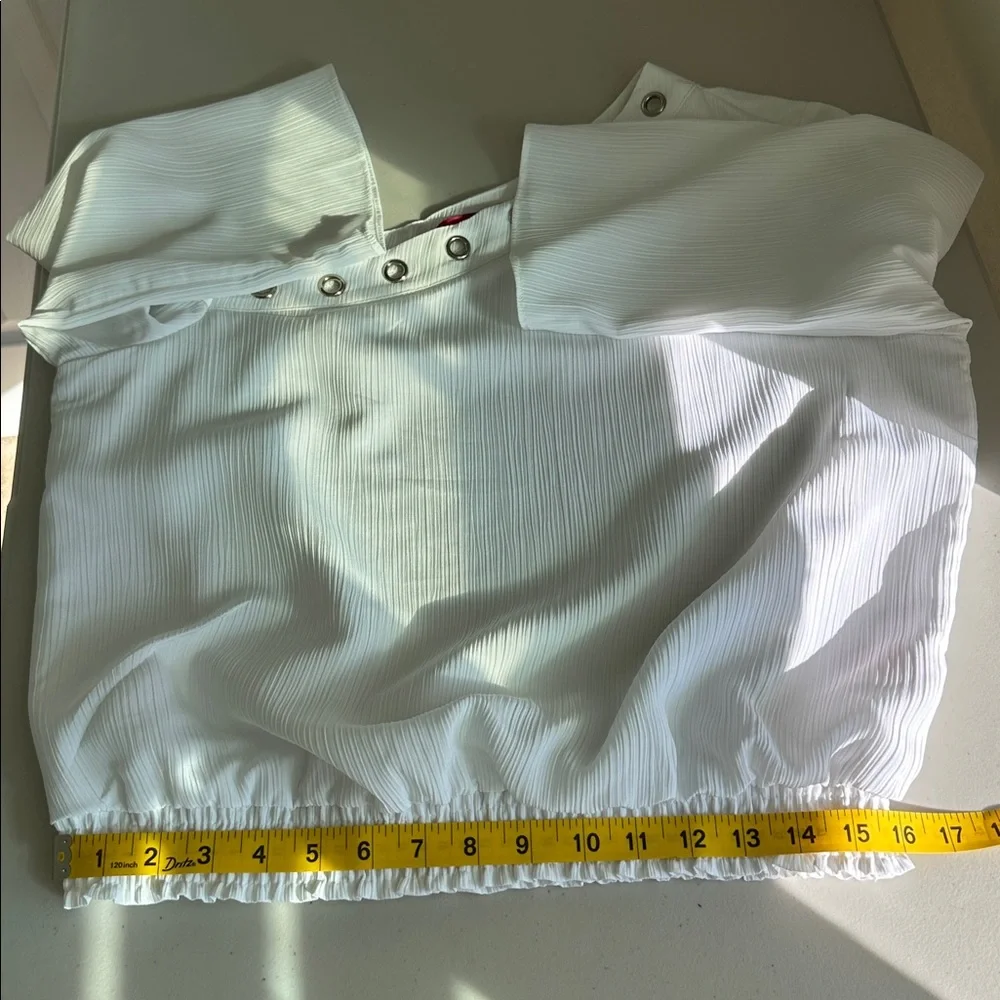 Jennifer Lopez Off-Shoulder White Grommet-Trim Blouse Size Large - Picture 9 of 16